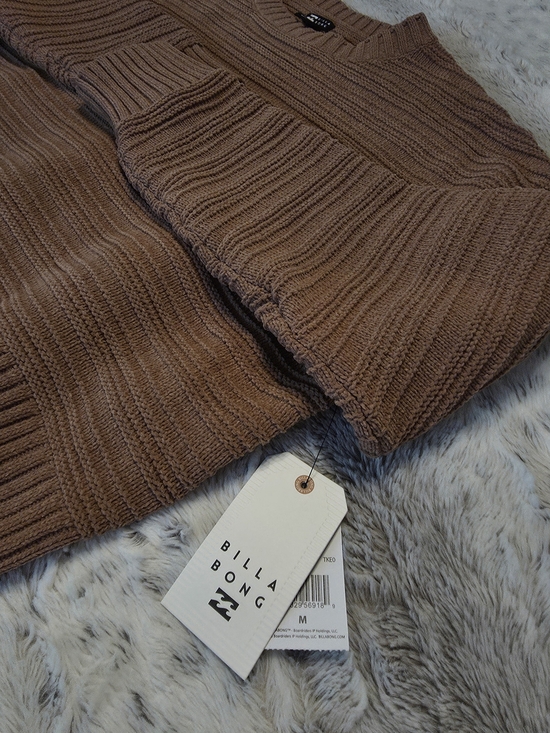 Billabong Tops - NWT Billabong Sweater - Brown MEDIUM